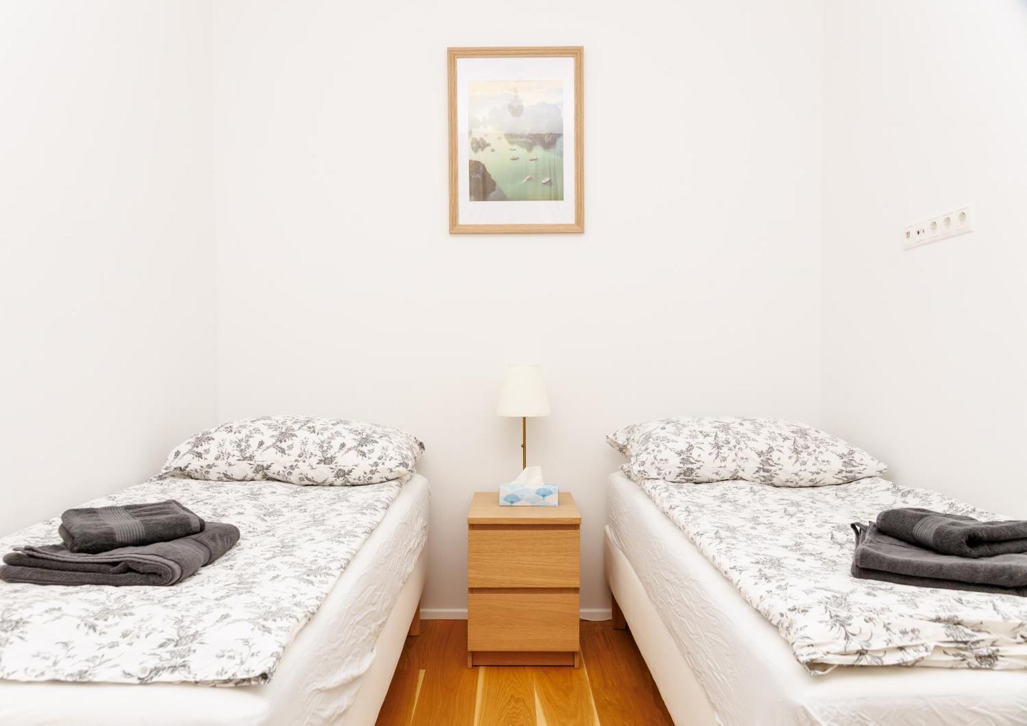 2 Beds In Vienna's Heart Apartment *